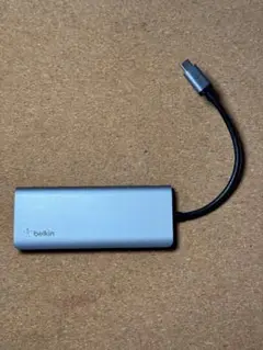 belkin 7in1 USBハブ
