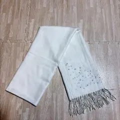 【美品】VIERGE ヴィエルジュ ホワイト ビーズ付きマフラー ロゴ付き