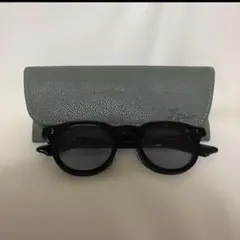 Few/F11 ブラックサングラス グレーケース付き