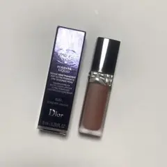 Dior ルージュディオールフォーエヴァーリキッド820番