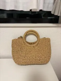 ナチュラルベージュ かごバッグ 編み込みデザイン