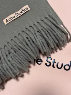 ✨大人気✨Acne Studios マフラー ブラウン　茶のサムネイル