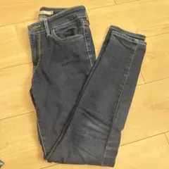 LEVI’S リーバイス 711 SKINNY デニムパンツ サイズ24