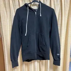 Champion 黒 ジップアップパーカー