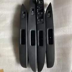 送込☆ L175S ￼ムーヴ カスタム 後期 パワーウインドースイッチ ￼1台分のサムネイル