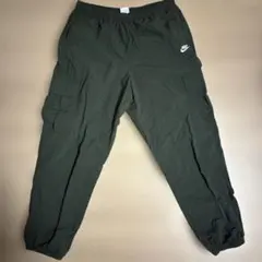 Nike カーゴパンツ オリーブグリーン