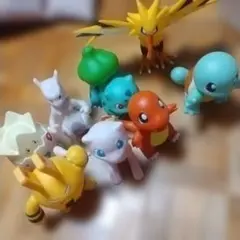 ポケモン　デラックスフィギュア　まとめ売り　ソフビ　ミュウ　レトロ