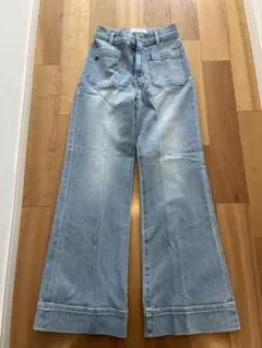 超美品　LILY BROWN DENIM ブーツカットデニム ライトブルーのサムネイル
