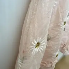 即購入OK様専用　刺繍　花柄　ノースリーブ トップス