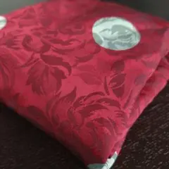 深紅 薔薇柄サテン生地 光沢 ゴージャス レッド 洋裁 パッチワーク