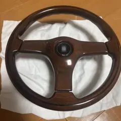 MOMO ステアリング デイトナ 4スポーク 当時物 36π レア物 ウッド