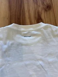 美品 BALENCIAGA バレンシアガ シンプルロゴ Tシャツのサムネイル