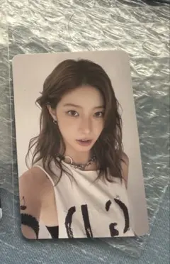 le sserafim カズハ　spaghetti compact トレカ