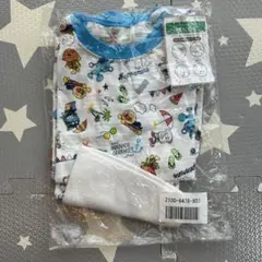 新品　アンパンマン パジャマ 綿100%のサムネイル