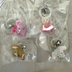 サンリオキャラクターズ ゆるっとめじるしアクセサリー4個セット
