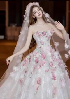 【新品未使用】フラワー装飾付きカラードレス　花　ピンク