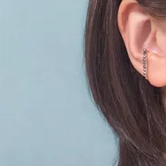 テラヘルツ　サージカルステンレス　ゴールド　イヤーカフ