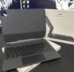 美品　純正　Magic Keyboard 11インチ　日本語　黒　ブラック