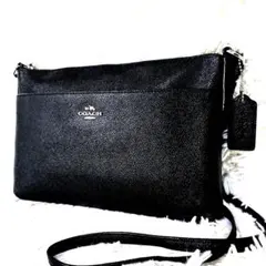 COACH ショルダーバッグ レザー クロスグレイン 黒 馬車ロゴ 