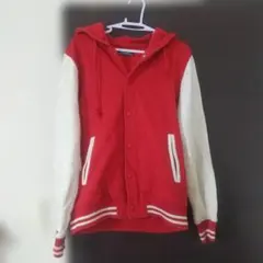 BEAMS フード付きスタジャン S 赤/白