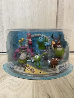 モンスターズ インクMonsters University フィギュアセット