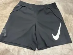 SサイズNIKE Dri-FIT ショートパンツ ブラックビックロゴのサムネイル