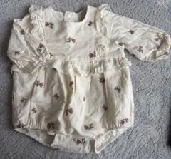 petit main 花柄ロンパース 70サイズ