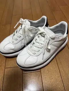 Onitsuka Tiger デレシティ　レディーススニーカーのサムネイル