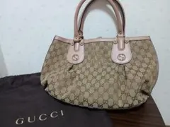 GUCCI GGキャンバス ハンドバッグ　保存袋付きのサムネイル