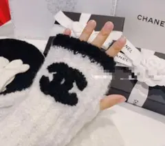 CHANEL 23FW手袋CC ロゴ