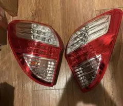 トヨタ　ヴァンガード　前期　テールランプ左右セット　新品⭐︎のサムネイル