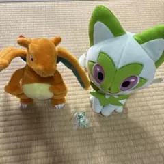 リザードン ニャオハ ぬいぐるみ