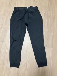 adidas ジョガーパンツ 黒