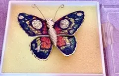 蝶々ブローチ　昭和レトロ　モダン　アンティーク