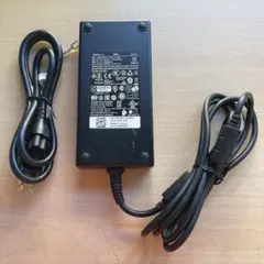 DELL ACアダプター　180W DA180PM111