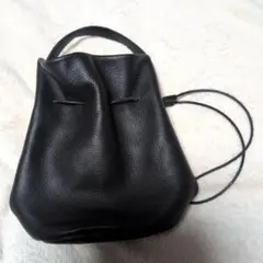 HushTug ❗️レザー バケットバッグ ブラック❗️ - メルカリ