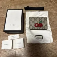 GUCCI 二つ折り財布 チェリー GGスプリーム コンパクトウォレット