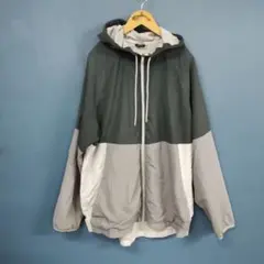 ナイロンジャケット グレー/ダークグレー フード付き