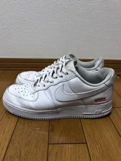 Nike Air Force 1 Supreme ホワイト