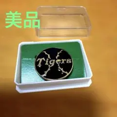 ❣️お値下げ❣️公式　阪神タイガース ピンバッジ ロゴデザインのサムネイル