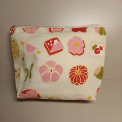 〈ハンドメイド〉花柄和菓子デザインポーチ