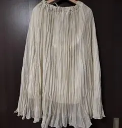アイボリー プリーツロングスカート