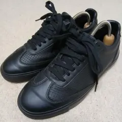 【美品】ZARA パンチング ブラック　スニーカー 39 (25cm相当)