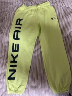 新品Nike AIR ライトグリーン オーバーサイズフィットスウェットパンツM