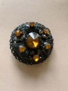 黒のクリスタル装飾ブローチ(○5cm)