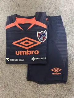 FC東京　トレーニングウェア　umbro 上下セット