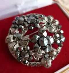 Item thumbnail for item 51a93be6-a42a-4c59-a2e9-5235eeb38da4