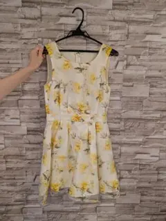 INGNI フラワープリント ノースリーブ ワンピース