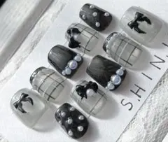 ネイルチップ　ブラックマグネット　リボン　量産型　ショート