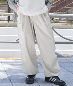 ミリタリーカーゴパンツ